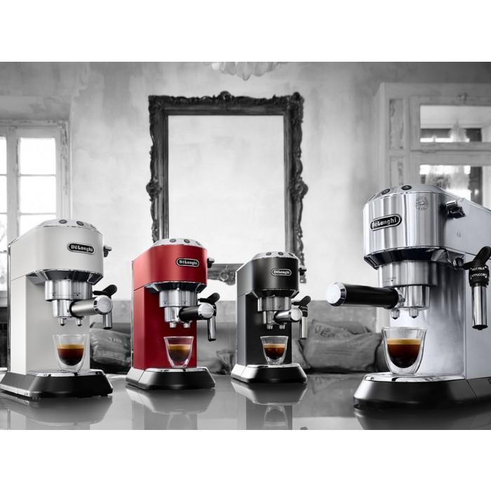 De'Longhi EC685.BK Dedica Zwart + koffiemolen Kopen? | Koffieapparaten  Espresso Halfautomatisch Vergelijken